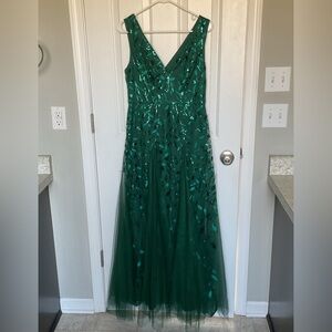 Ever Pretty Emerald Green V-Neck Sequin Evening Gown